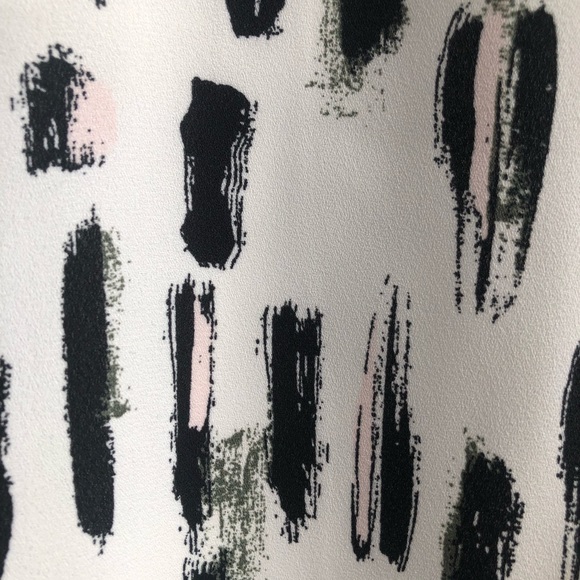 Reitman’s black and white print, hints of light pink, sleeveless blouse, size 3x - Picture 6 of 7